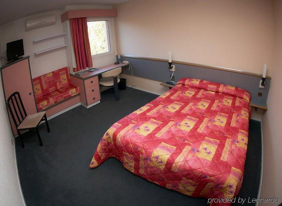 Brit Hotel Dak Hotel Avallon Habitación foto